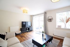 Lounge- click for photo gallery